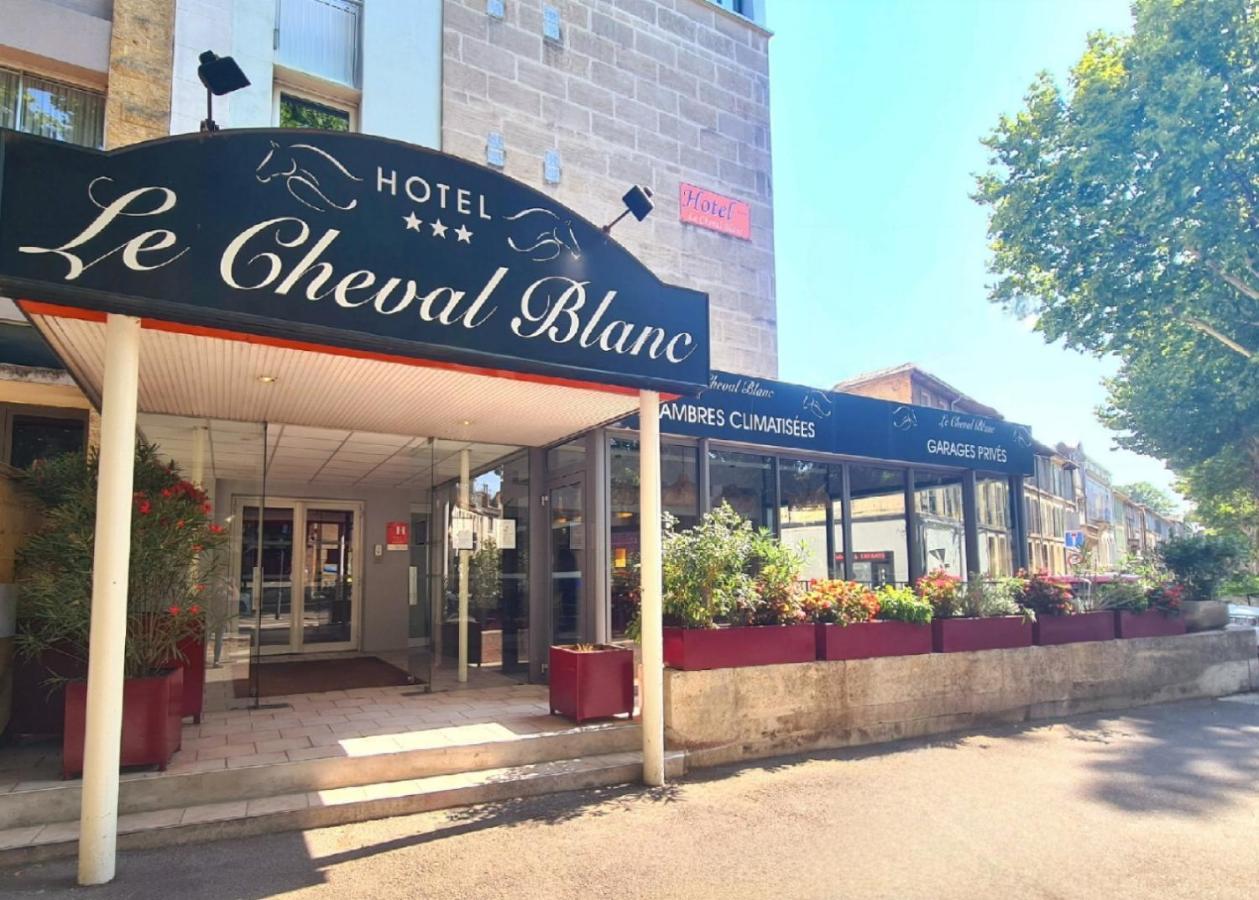 Le Cheval Blanc Hotel Arles Luaran gambar