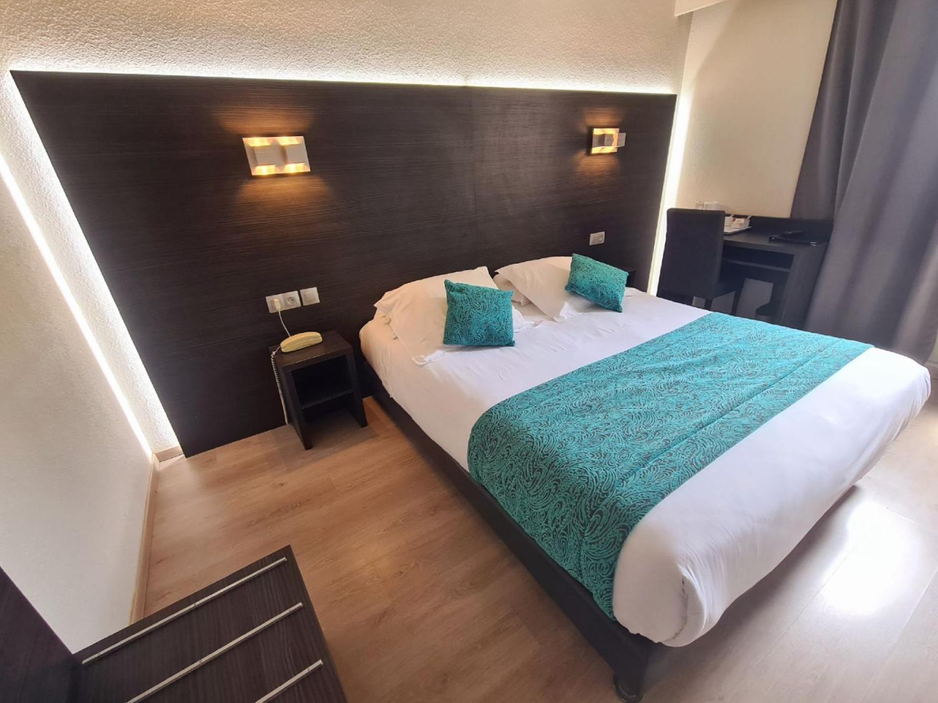 Le Cheval Blanc Hotel Arles Luaran gambar