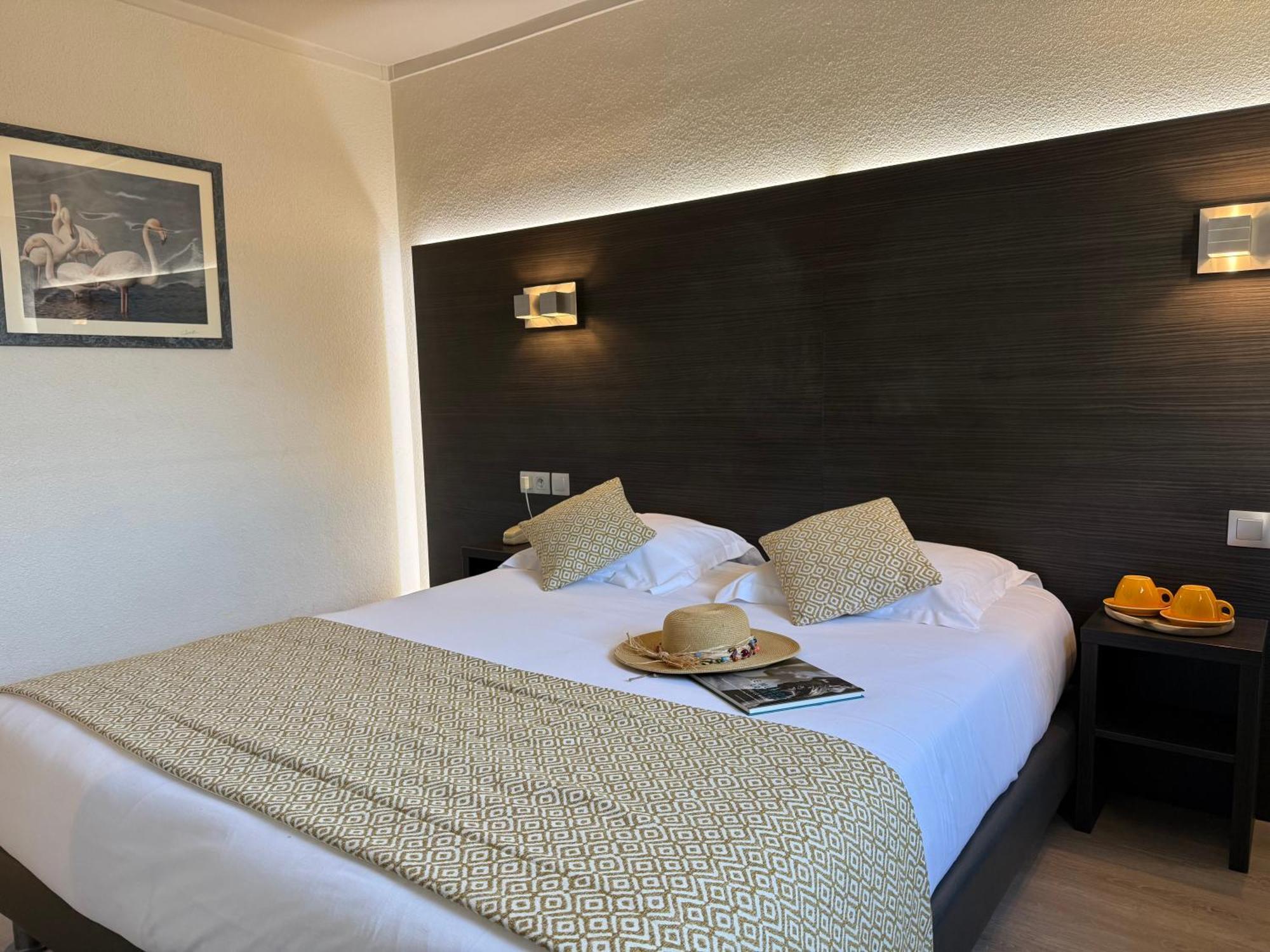 Le Cheval Blanc Hotel Arles Luaran gambar