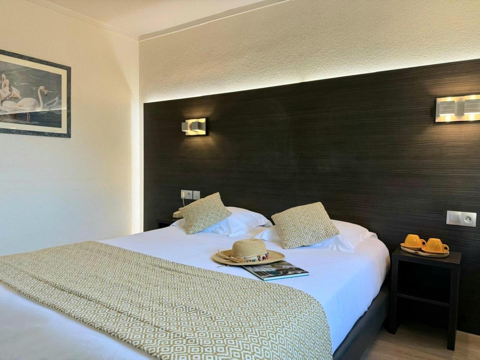 Le Cheval Blanc Hotel Arles Luaran gambar