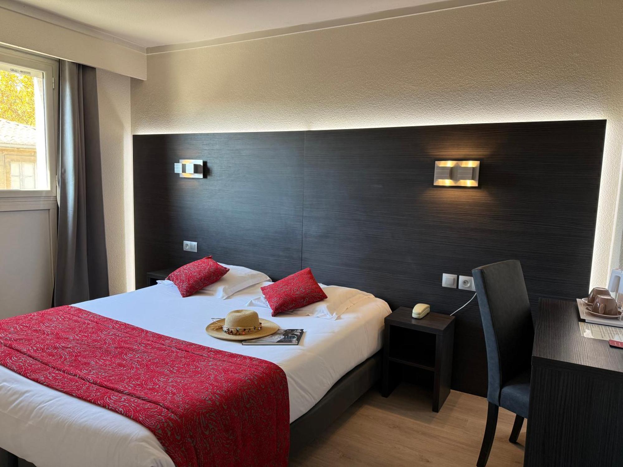 Le Cheval Blanc Hotel Arles Luaran gambar