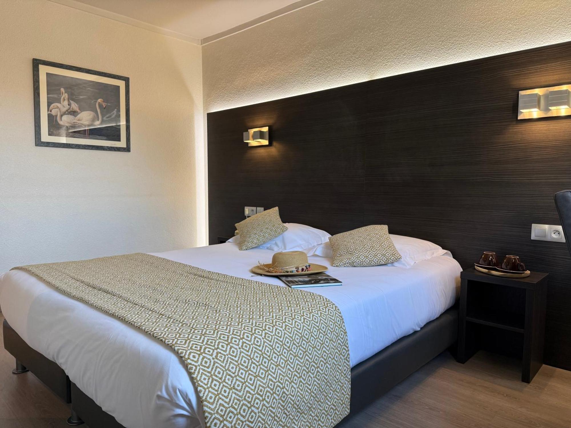 Le Cheval Blanc Hotel Arles Luaran gambar